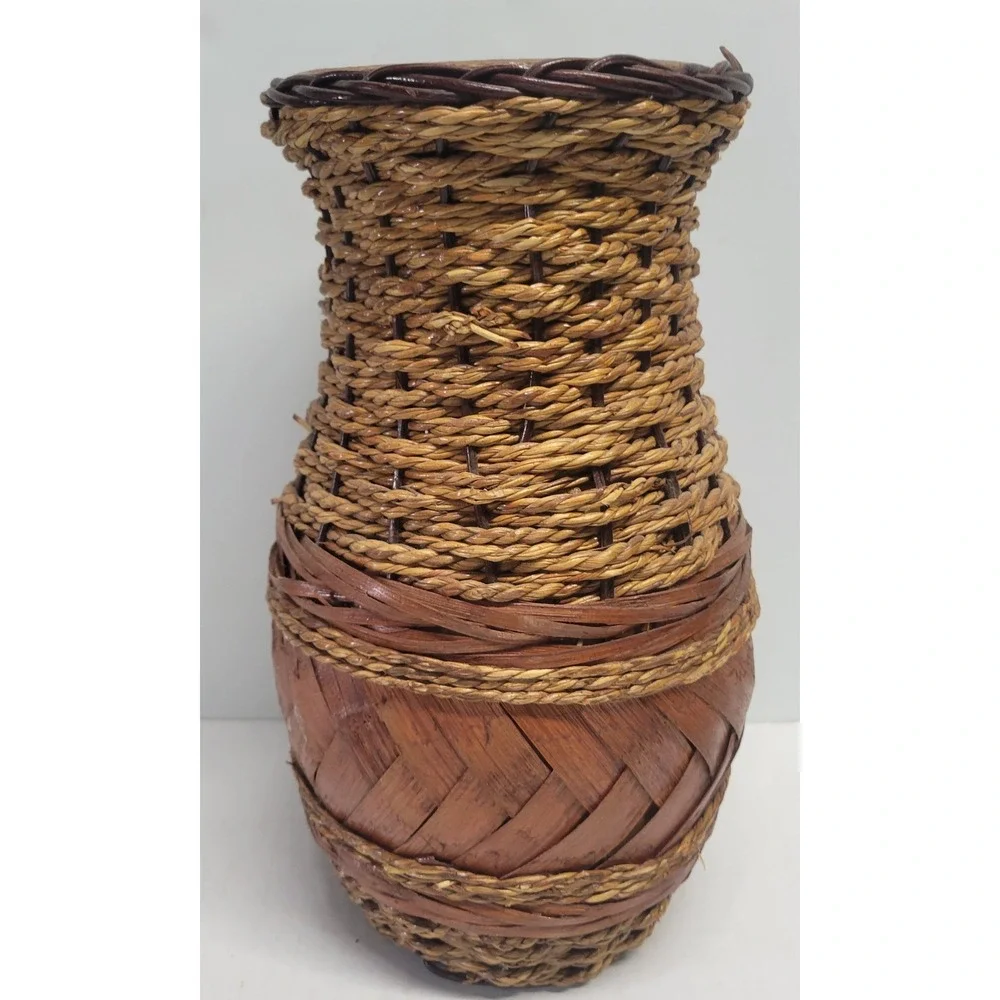 Rustic Woven Seagrass and Bamboo Wrapped Clay pottery. Vase Decorative‎ Urn